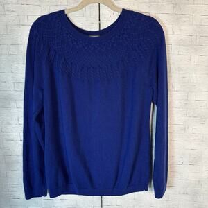 Talbots women’s sweater Yoke Stitch open neck pullover festive winter-ready